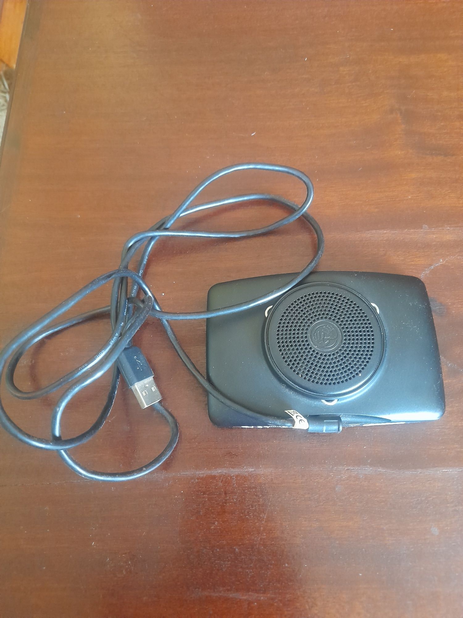 Vendo GPS tomtom pouco uso