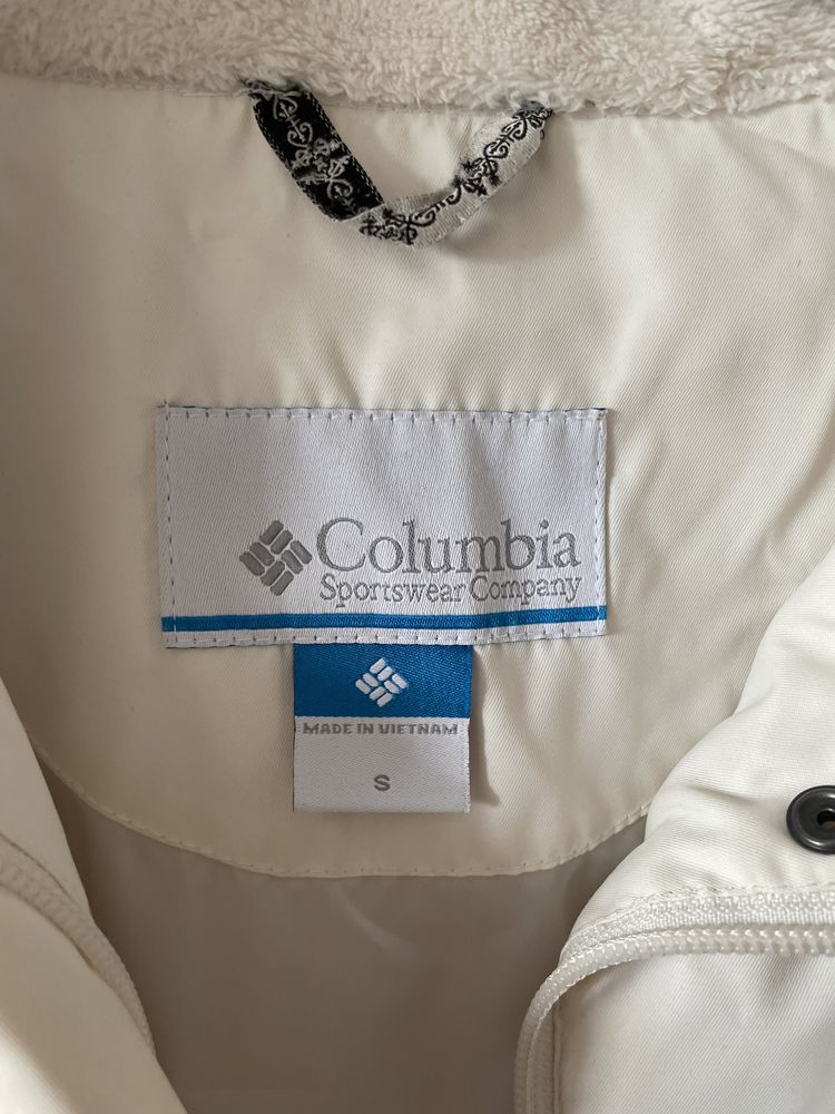 Пуховик женский Columbia