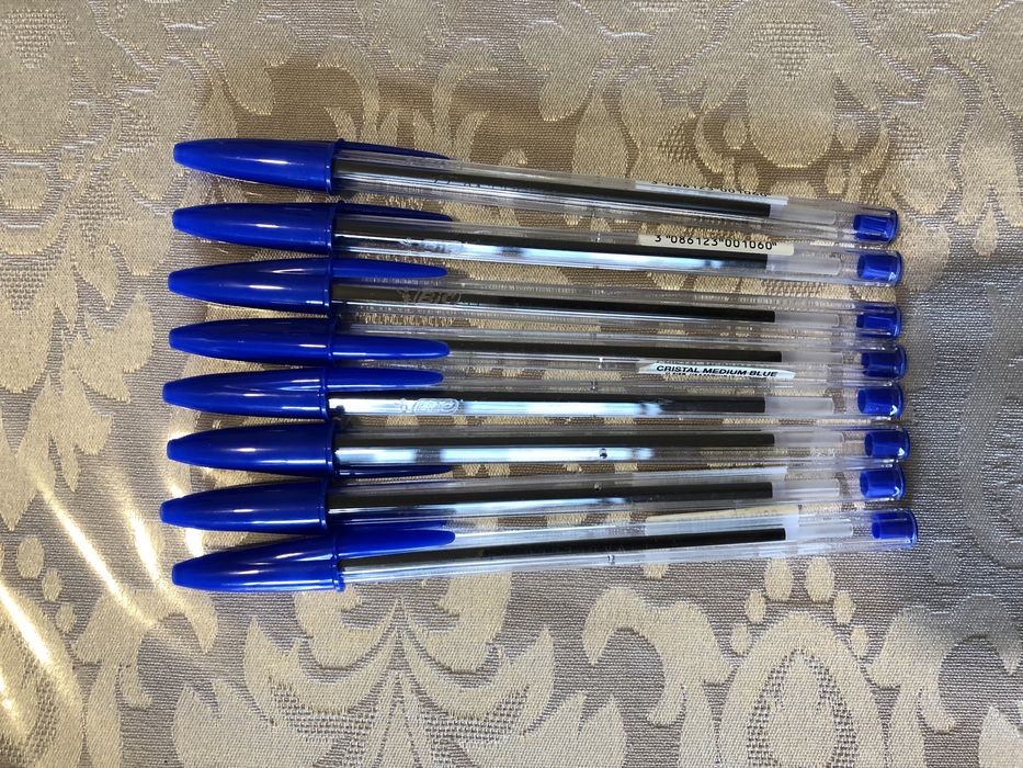 Canetas BIC novas