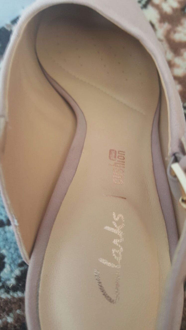Туфлі Clarks натуральна шкіра,