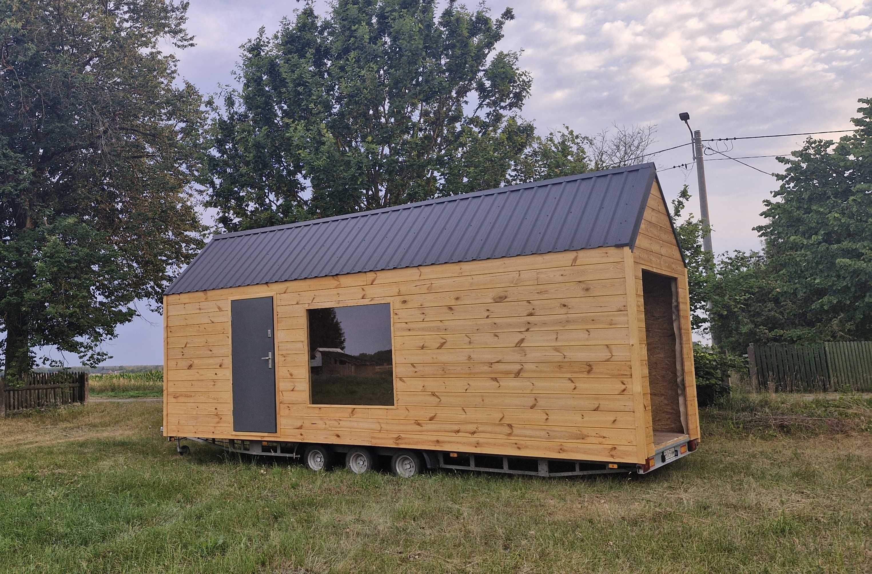 Przyczepa / domek mobilny 7,5 na 2,5 m, zarejestrowana.
