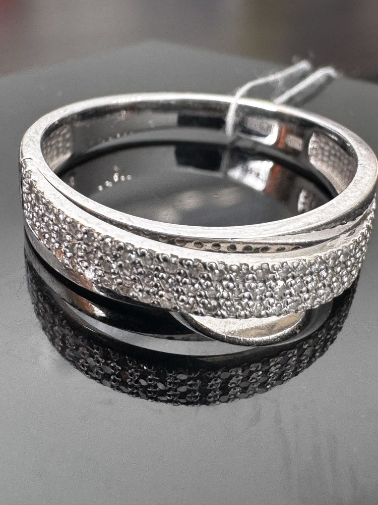 Суперовое золотое кольцо с бриллиантами 18р 0.12 ct