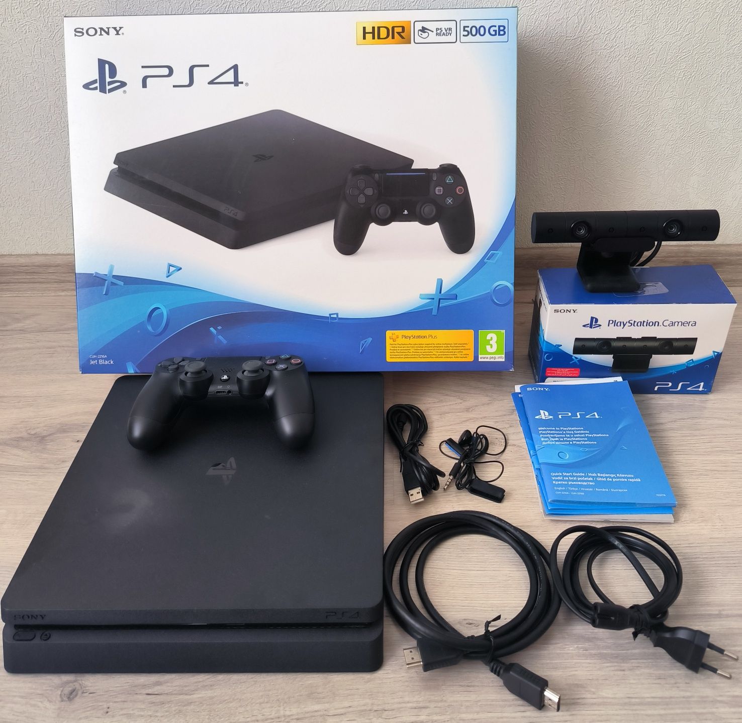 Playstation 4 slim 500GB + Camera V2