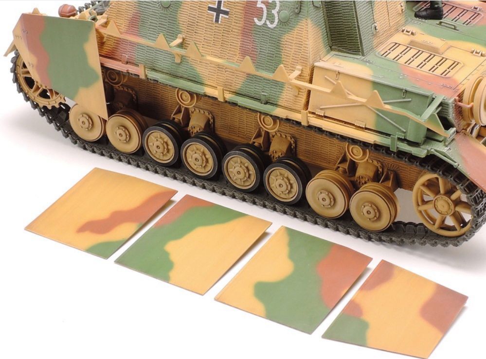 TAMIYA 35353 czołg Sd.Kfz.166 Sturmpancer IV Brummbar model 1:35