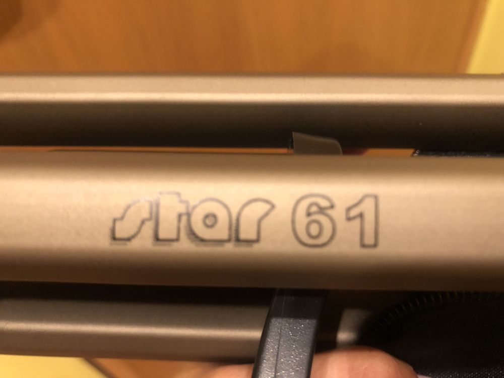 Tripé Hama Star 61