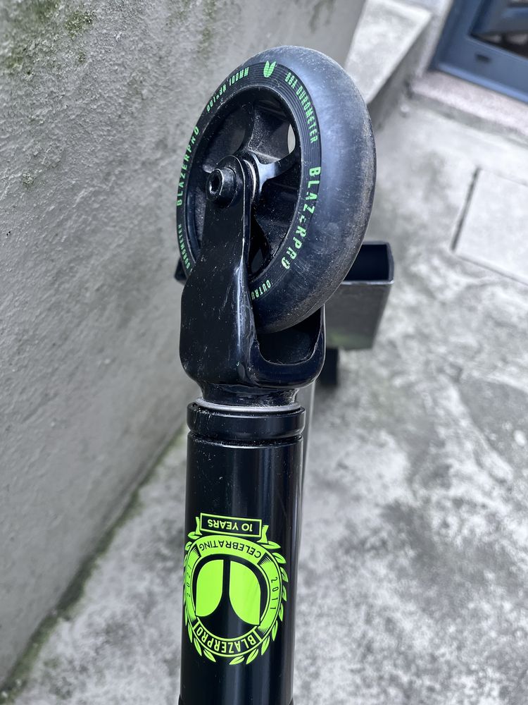Trotinete Blazer Pro Outrun 2 FX