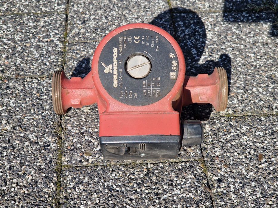 Pompa obiegowa Grundfos UPS 25-40
