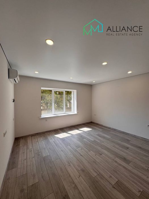 Продам в Центре 3 ком.кв.на Сергея Подольского