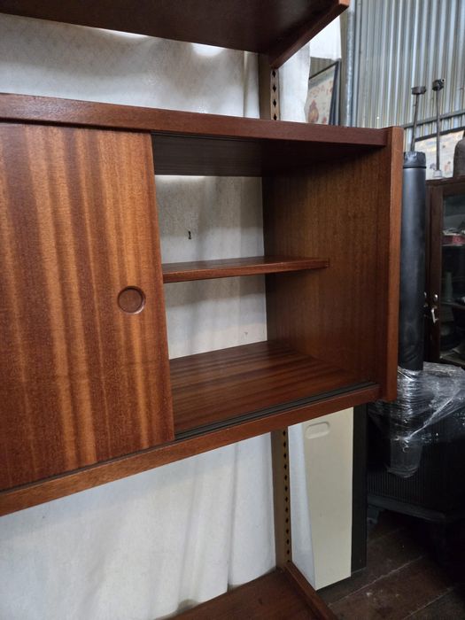 Estante estilo nordico em bom estado em freijo e  teka .