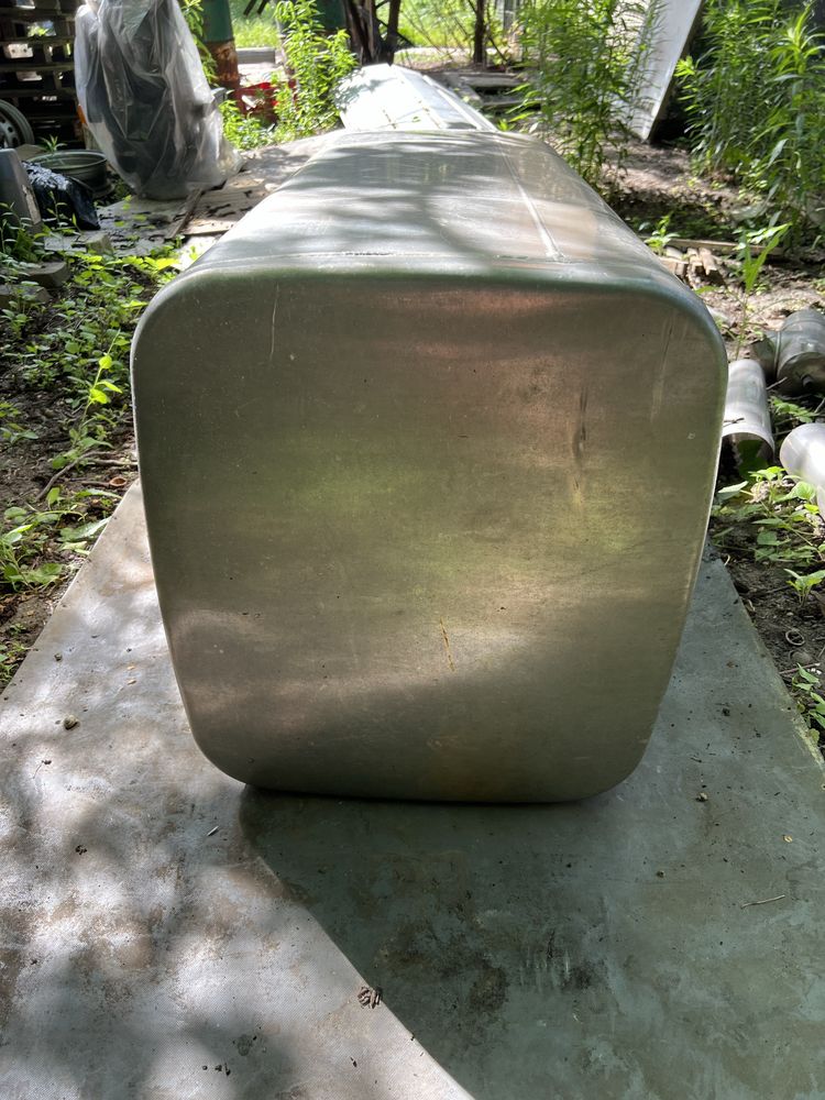 Zbiornik na paliwo 450l