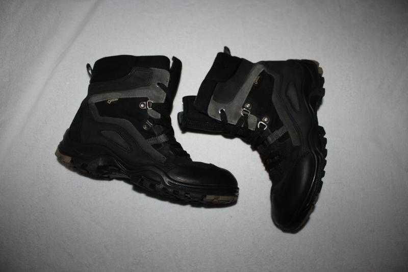 Чоботи фірми ecco 37 розміру за устілкою 23,5 см.