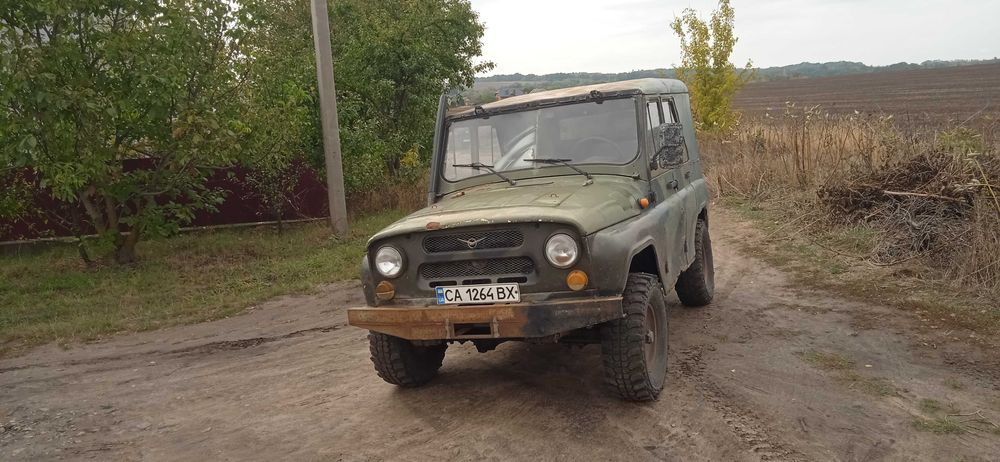 Продам уаз 469 на бмв моторі + донор