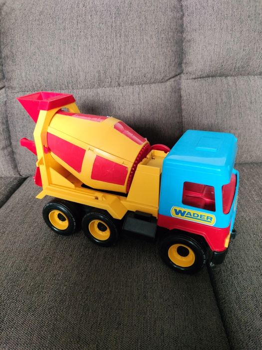 Betoniarka firmy Wader