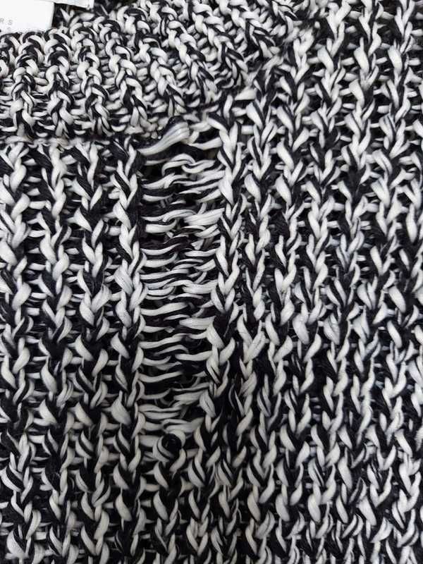 Czarno-biały melanżowy sweter oversize, gruby splot, H&M