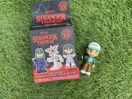 Figura personagem Stranger Things- oferta portes