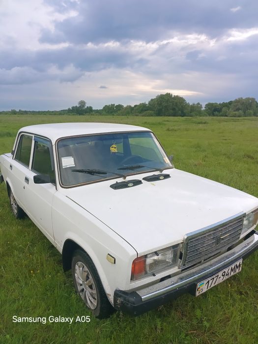 Хорошая машина едит бодро