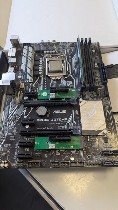 Материнка Asus з процом і оперативкою