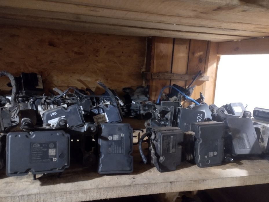 Блок АВС ABS Фольксваген шкода а5 туран тоуран гольф golf touran a7