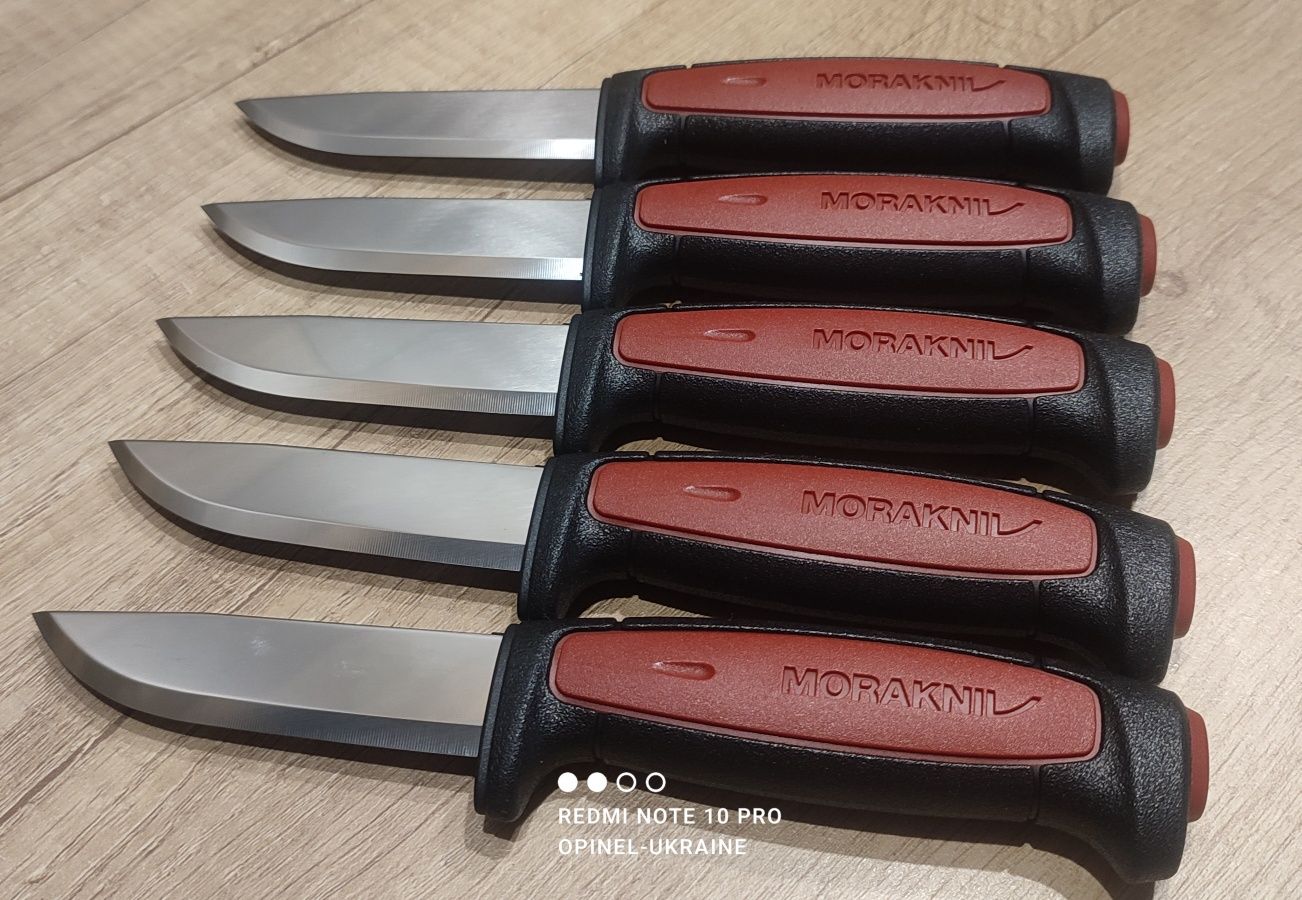 Morakniv® PRO C-Carbon Steel нож 12243 острый помощник в ножнах карбон