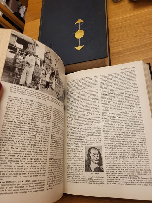 Colecção de 2 livros  enciclopédia internacional Focus 2 volume