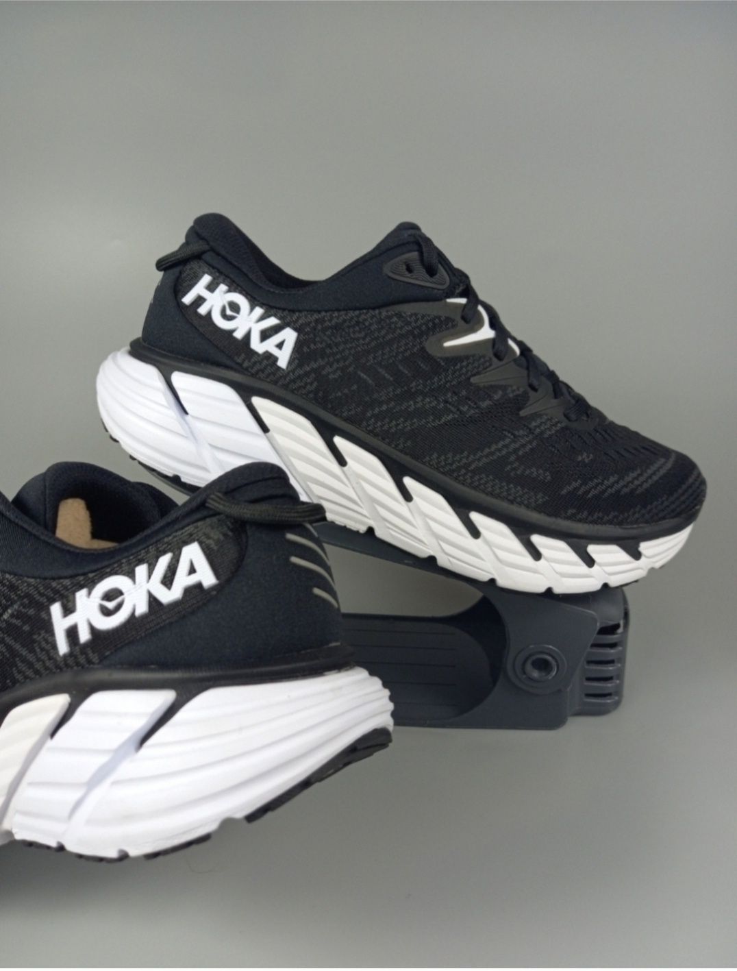 Кросівки Hoka Gaviota 4 р.40-46.5