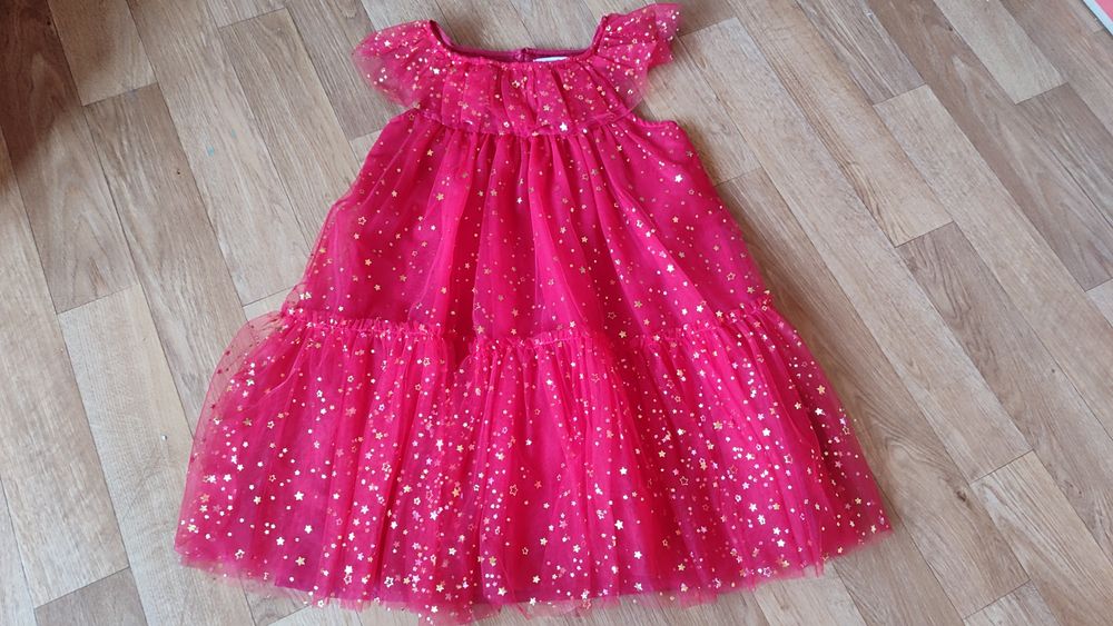 Святкова сукня для дівчинки