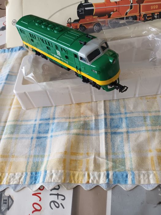 Locomotora  diesel DB