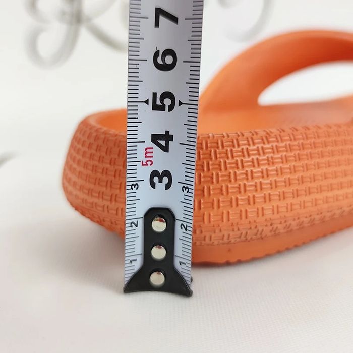 Летние тапочки шлепки