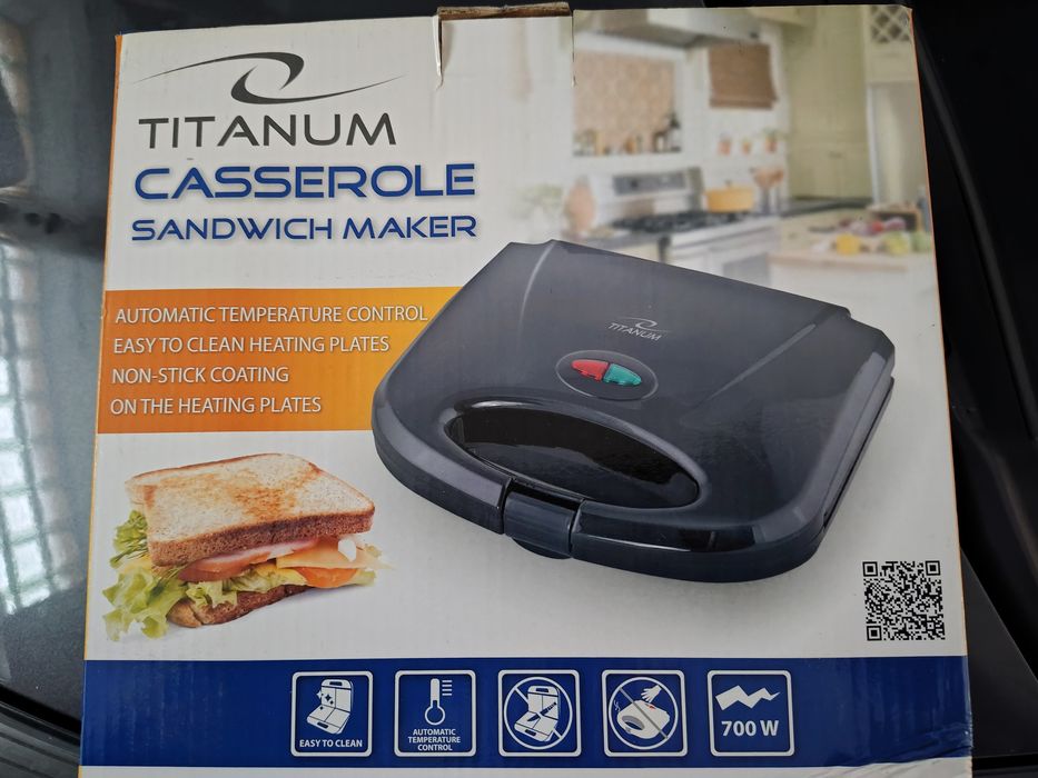 Nowy sandwich kolor czarny