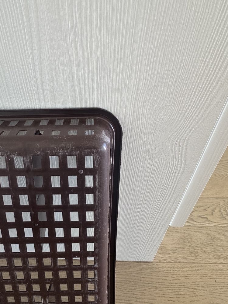 Plastikowy brązowy wkład do szuflady kosz na sztućce Action
