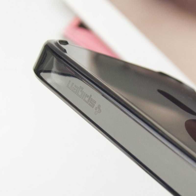 Чохол Spigen Black Matte (MagFit) для Apple iPhone
