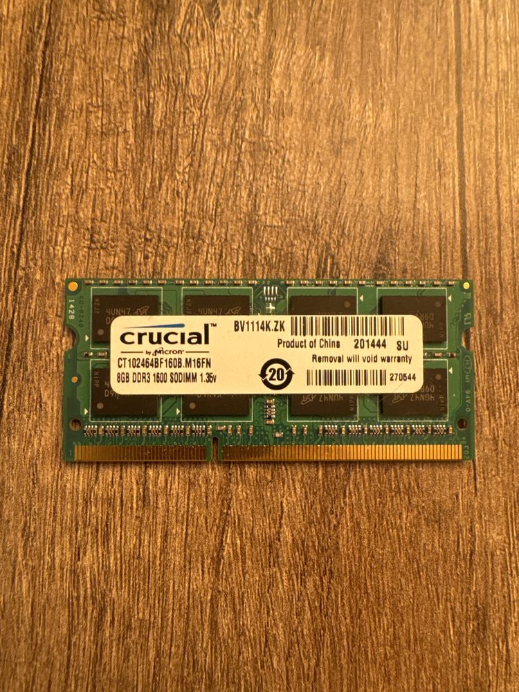 Pamięć RAM DDR3L Crucial CT102464BF160B.M16FED 8 GB