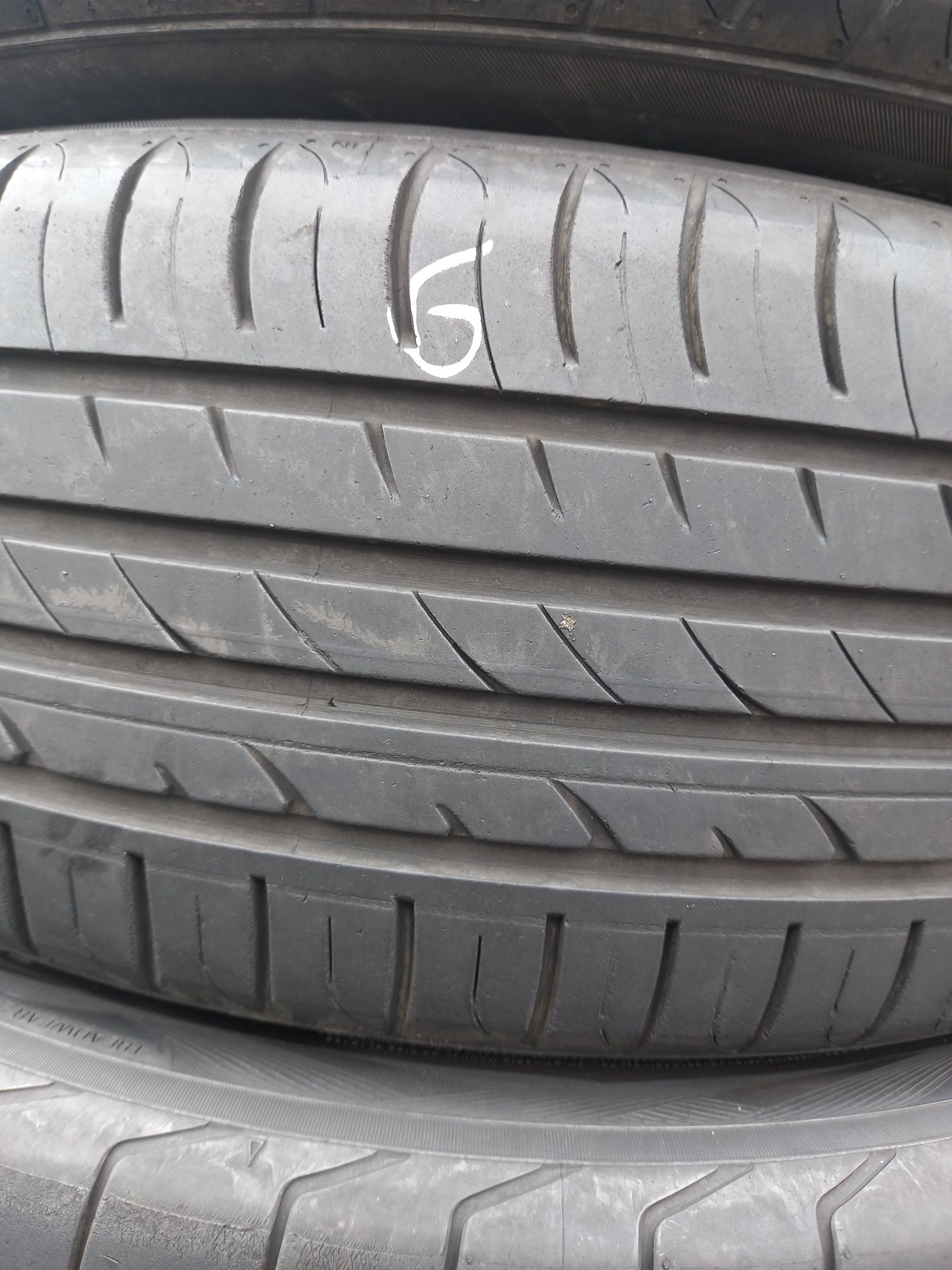 Opony używane 235/55/19 hankook 2x6,5 mm