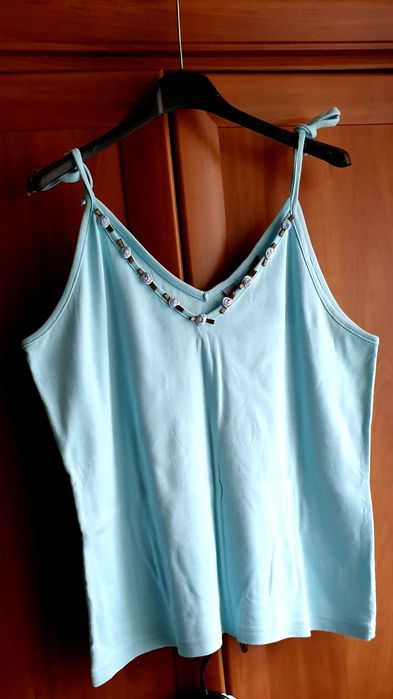 Koszulka z zawiązywanymi ramiączkami- wym.w opisie