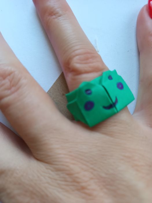 Pierścionek origami, żabka