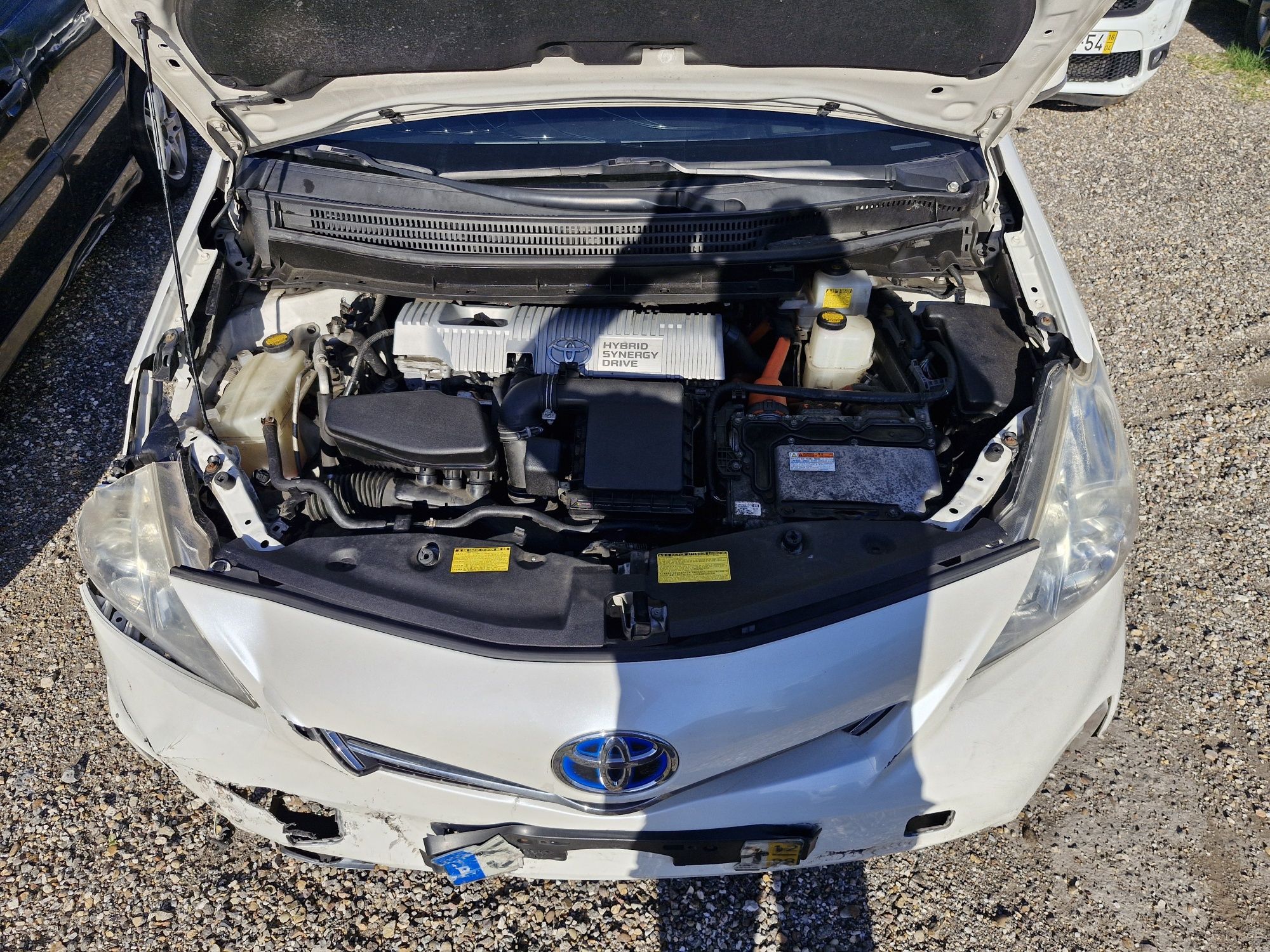 Toyota   prius +