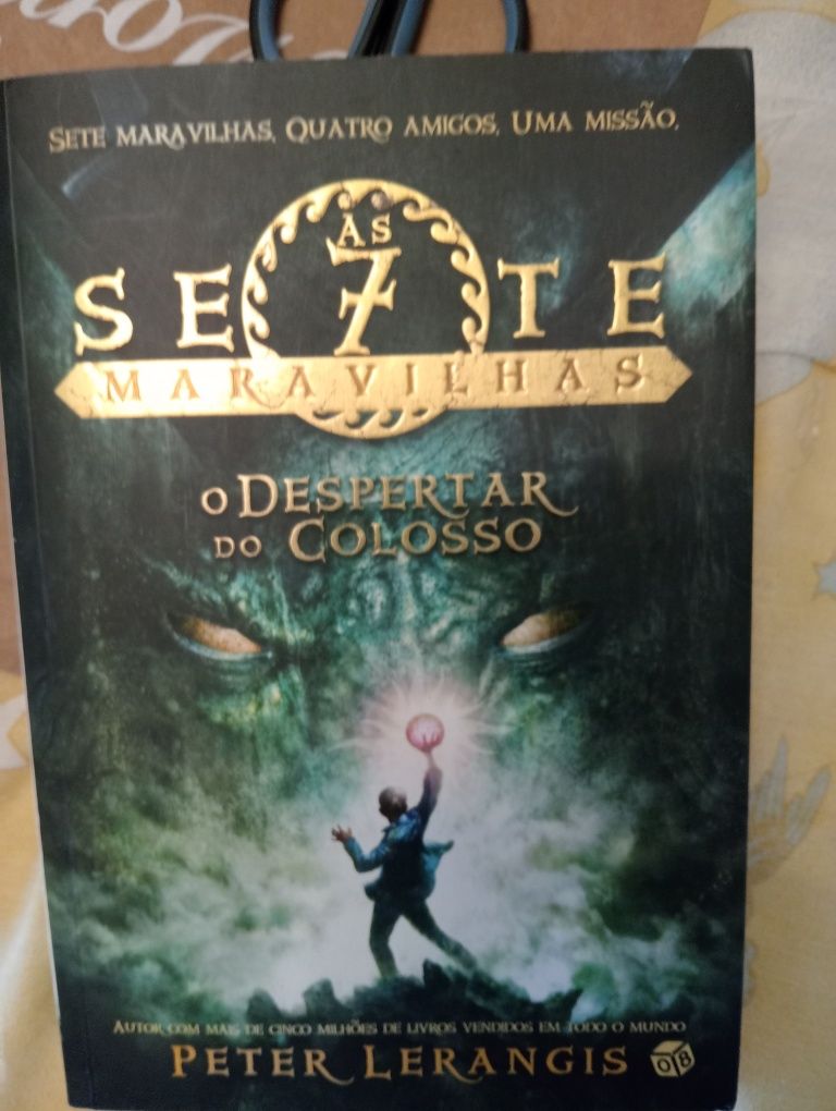 O despertar do colosso Peter L