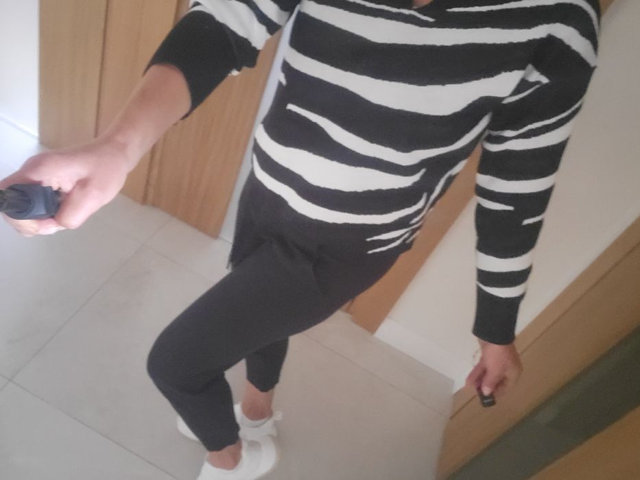 Dres damski stan bardzo,elegancki.