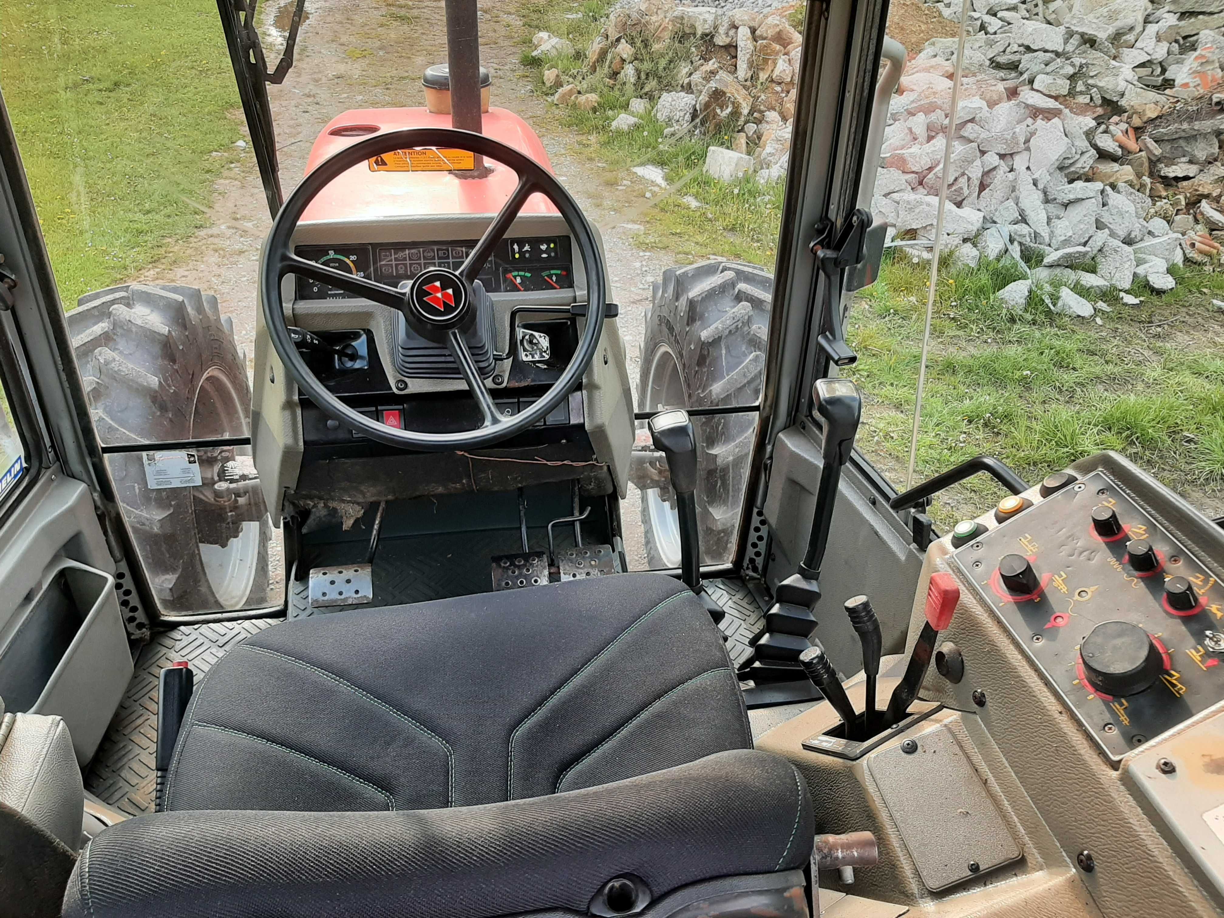 Massey Ferguson 3075