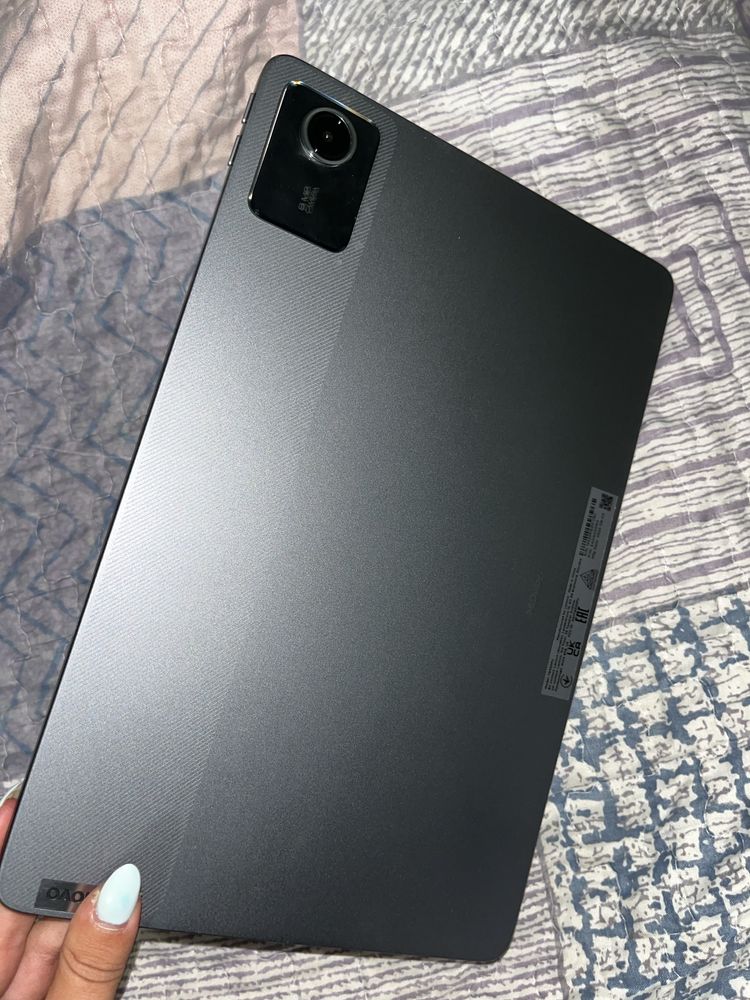Lenovo tab M11 128GB / 8RAM + acessórios