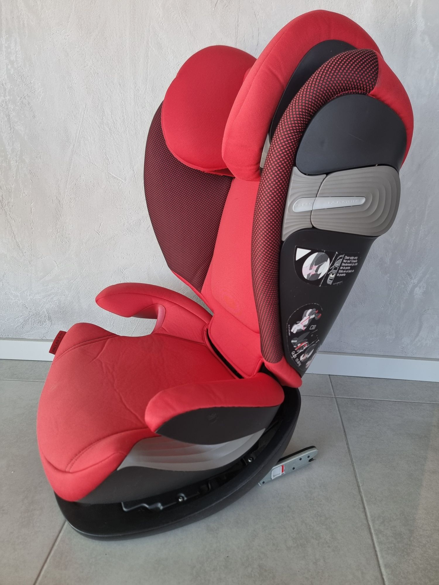 Автокресло Cybex Ferrari