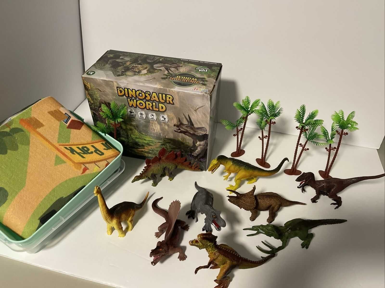 Figurki dinozaury  z matą Dinosaur World Temi 3+ P9C92
