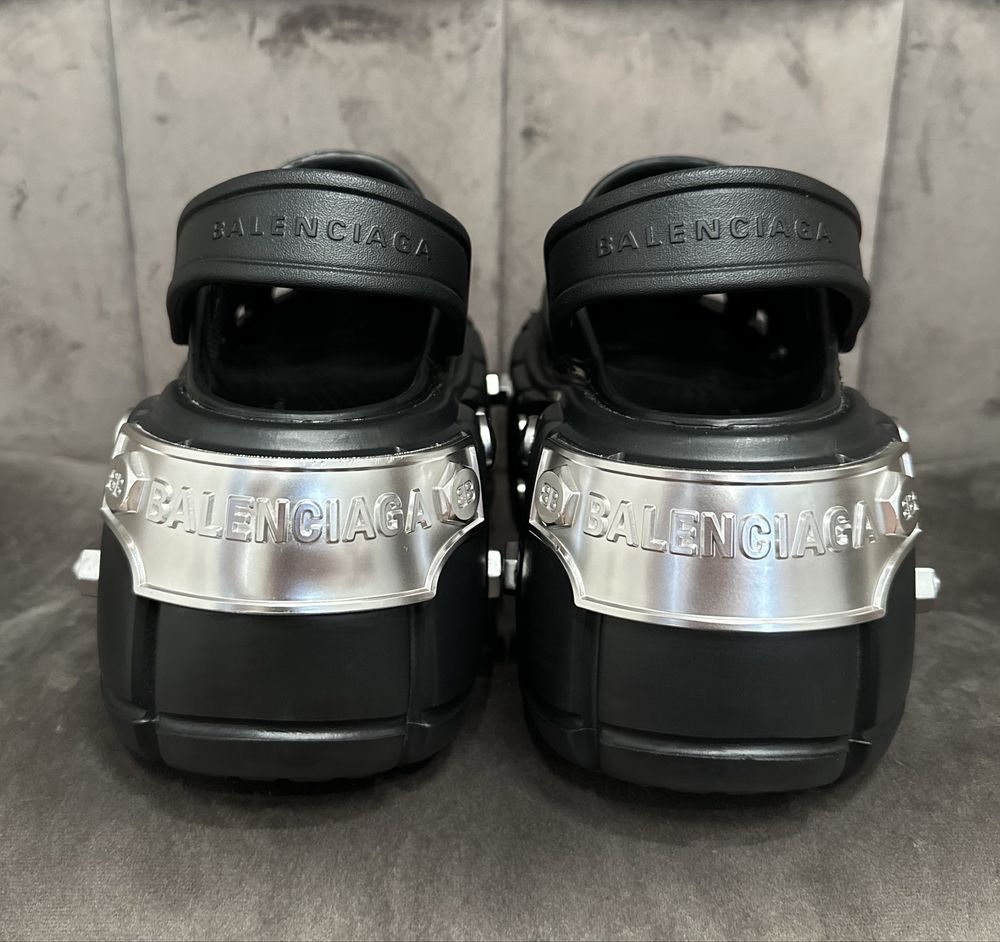Balenciaga crocs