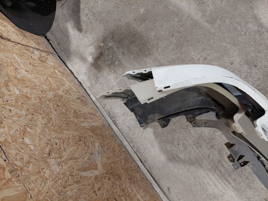 Бампер задний сузуки витара, 15-23г., бу, оригинал, 7181154Р