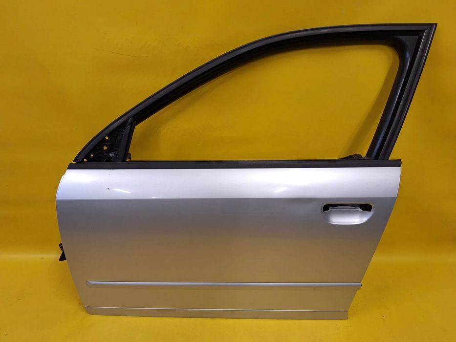 DRZWI LEWY PRZÓD LEWE PRZEDNIE AUDI A4 B6 KOMBI LAK: LY7W NR725