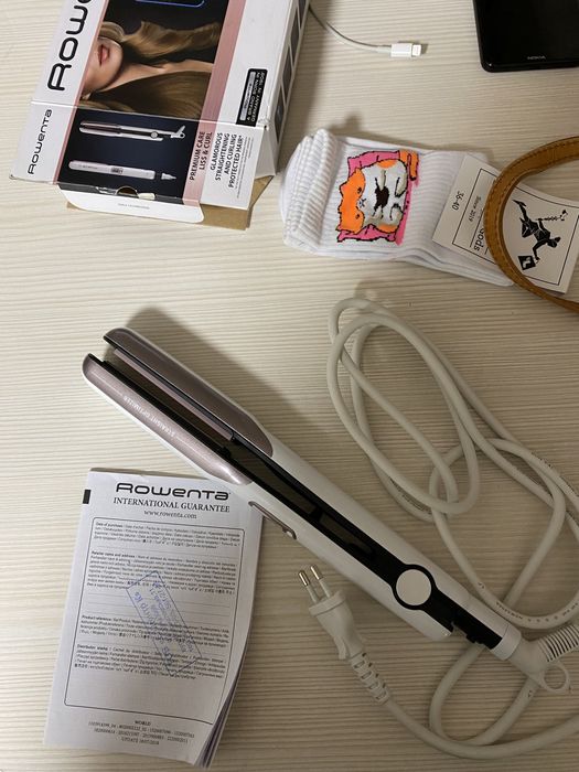 Вирівнювач для волосся