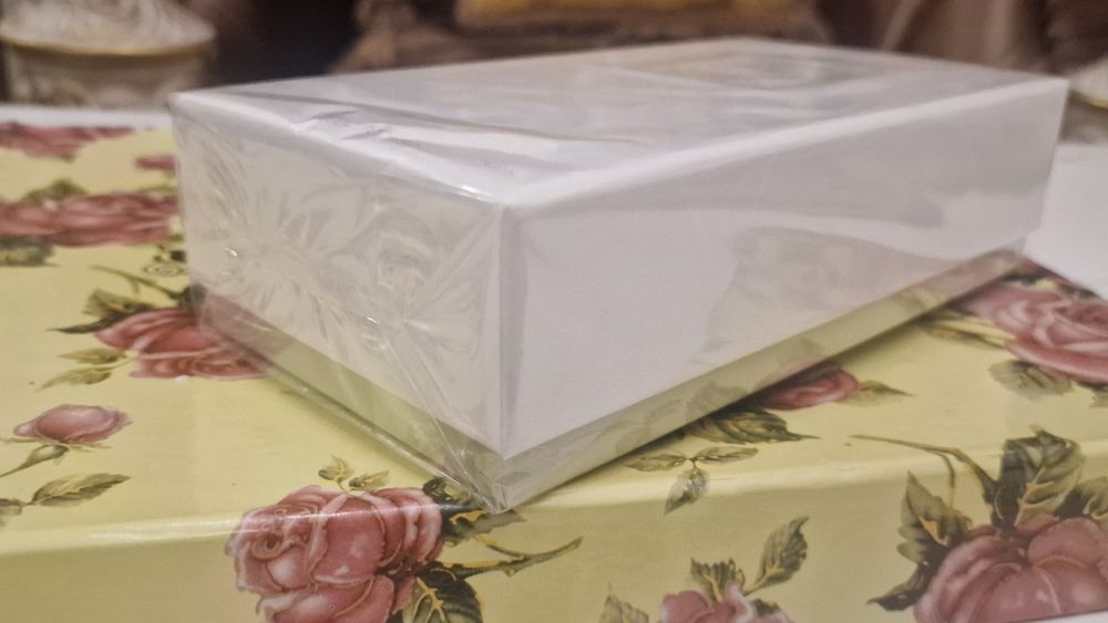 Van Cleef & Arpels Collection Extraordinaire Rose Rouge 75 ML.