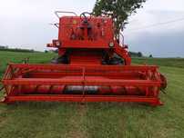Kombajn bizon Z056