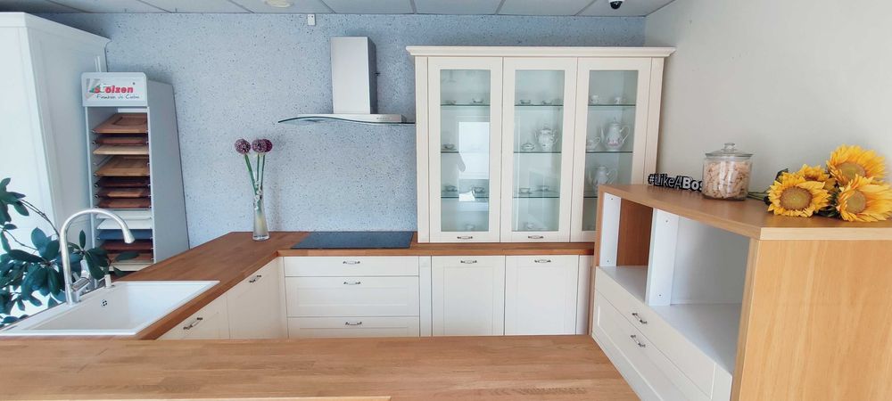 Zestaw mebli kuchennych