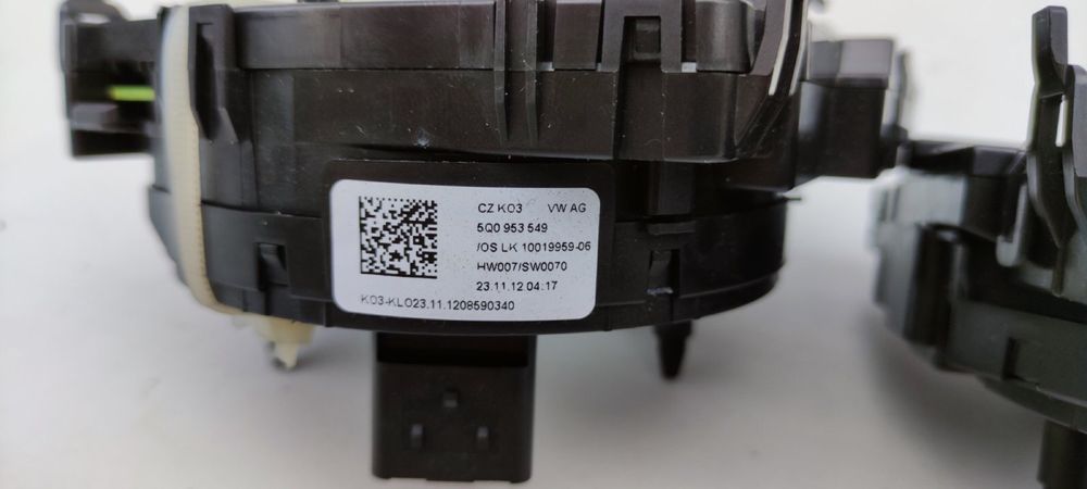 Перемикач підрулевий стрикоза шлейф 5Q0953569A 5Q0953549